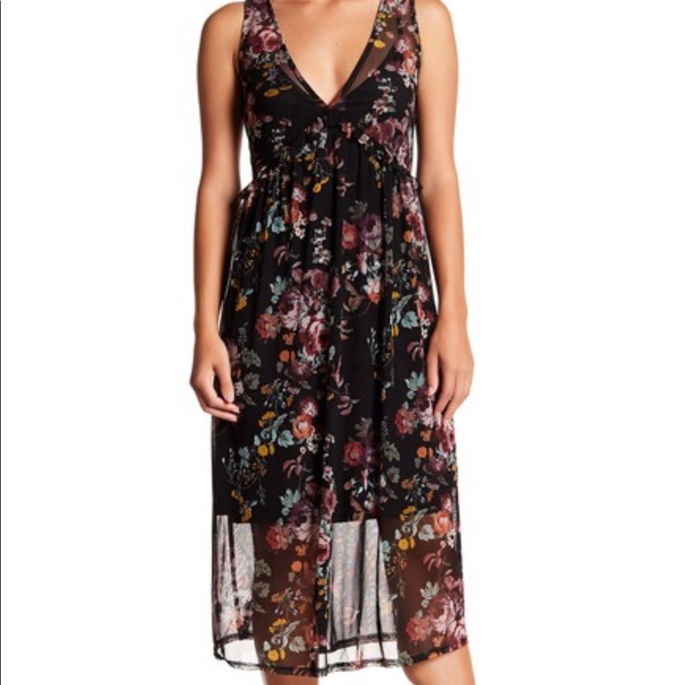Superfoxx floral dress